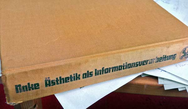 nake_ästhetik_cover